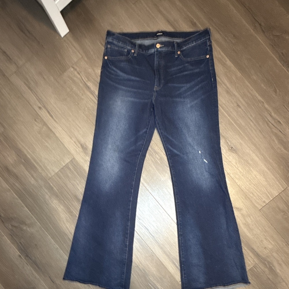 Express Women's Dark Wash Blue Denim Bootcut Jeans Mid Rise 5-Pocket Logo 14L